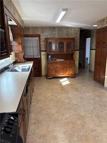 2638 Serven Road, Waterloo, NY 13165
