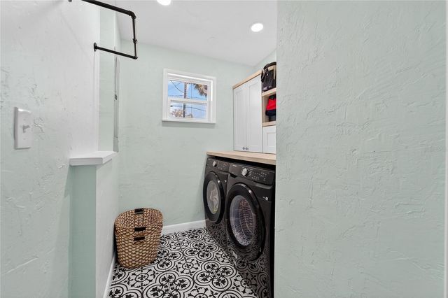 4332 COBIA DRIVE SE, St Petersburg, FL 33705