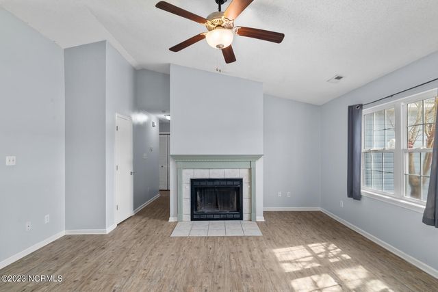 101 N Ivy Drive, Hubert, NC 28539