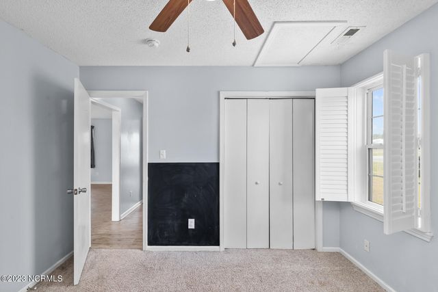 101 N Ivy Drive, Hubert, NC 28539