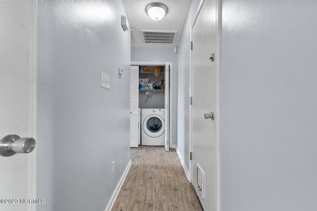 101 N Ivy Drive, Hubert, NC 28539