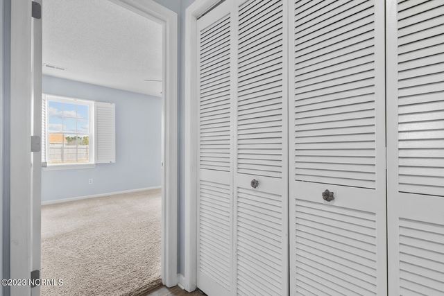 101 N Ivy Drive, Hubert, NC 28539