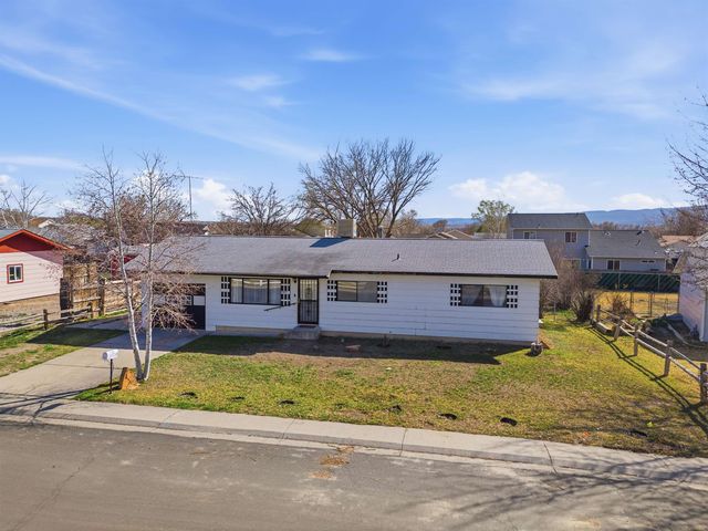 3015 Gunnison Avenue, Grand Junction, CO 81504