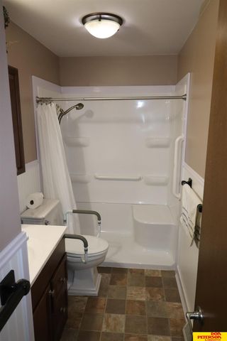 142 S William Avenue, Fremont, NE 68025