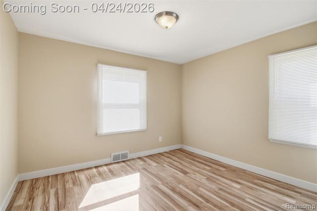 22063 Brittany Avenue, Eastpointe, MI 48021