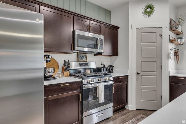 2246 W BLUEBIRD DR, West Haven, UT 84401