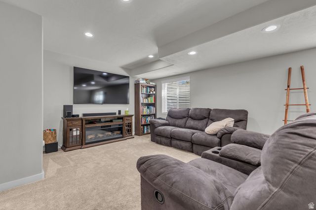 2246 W BLUEBIRD DR, West Haven, UT 84401