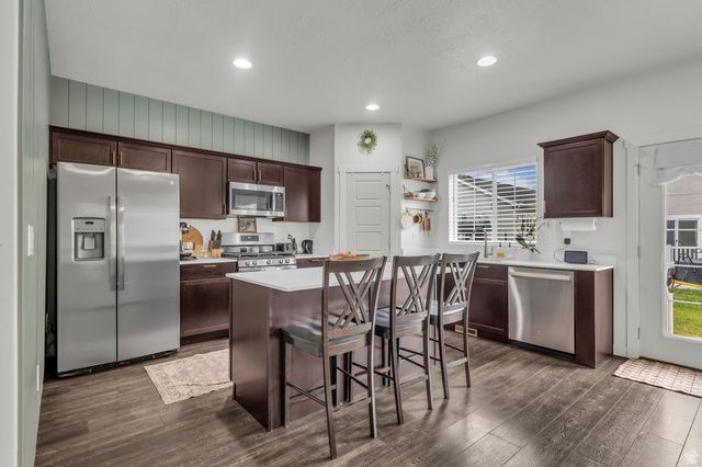 2246 W BLUEBIRD DR, West Haven, UT 84401
