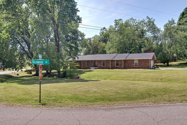 301 Glenwood Dr, Mount Juliet, TN 37122