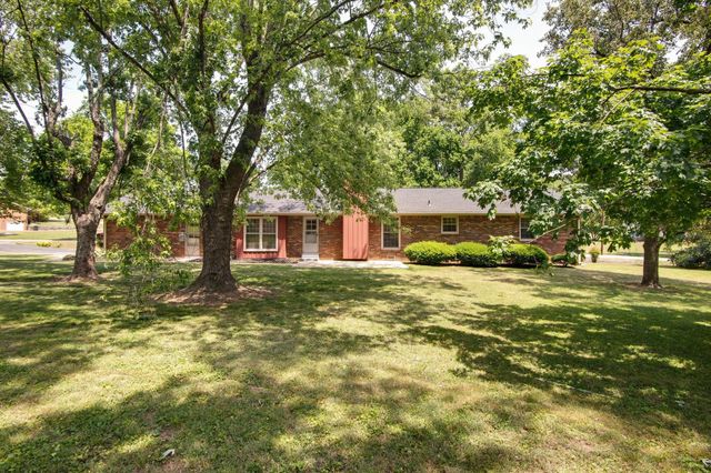 301 Glenwood Dr, Mount Juliet, TN 37122
