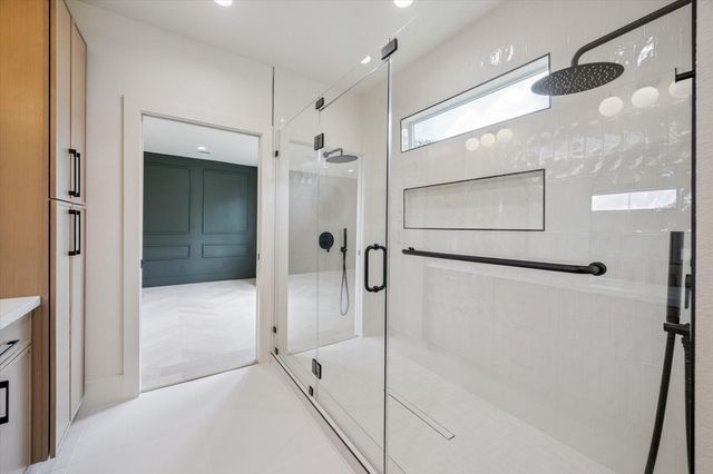 3709 Brookwoods Drive, Houston, TX 77092