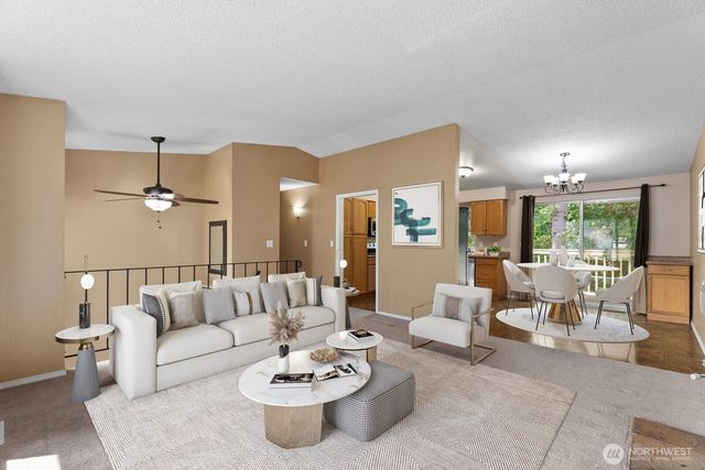 19329 142nd Place SE, Renton, WA 98058