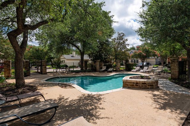 13604 Caldwell DR 15, Austin, TX 78750