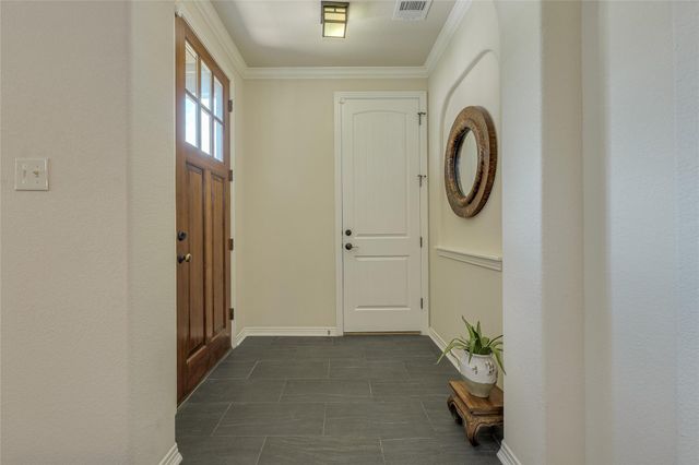 13604 Caldwell DR 15, Austin, TX 78750