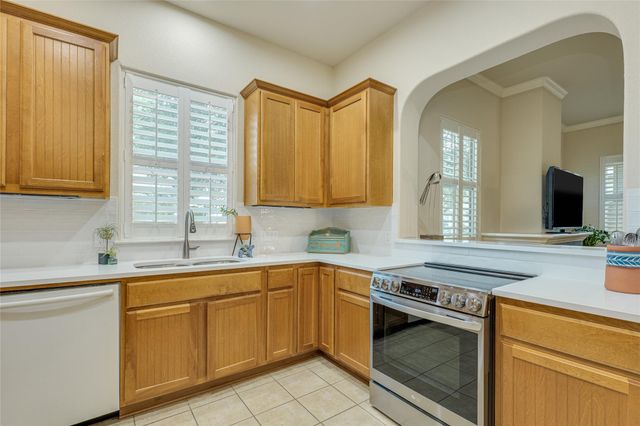 13604 Caldwell DR 15, Austin, TX 78750