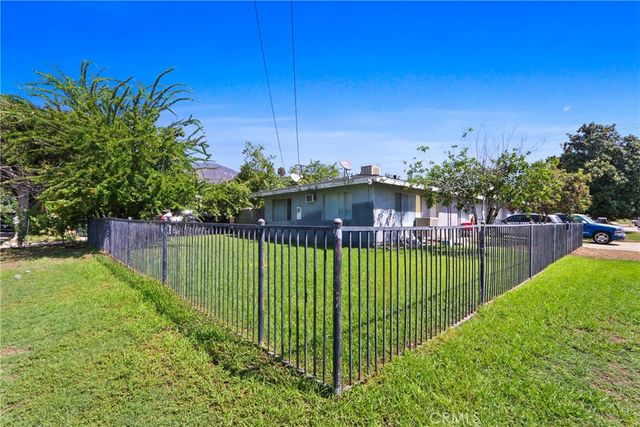 202 E 43rd, San Bernardino, CA 92404
