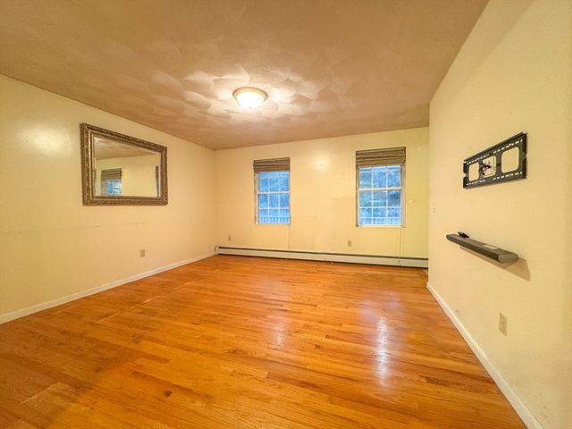 3 Highland Trl, Richmond, RI 02832