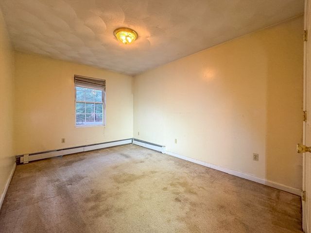 3 Highland Trl, Richmond, RI 02832