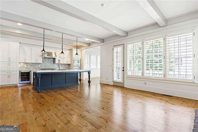 155 Hubbard Road, Woodstock, GA 30188