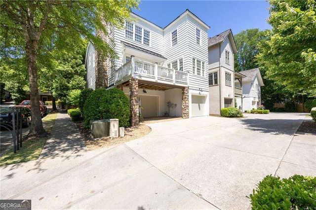 155 Hubbard Road, Woodstock, GA 30188