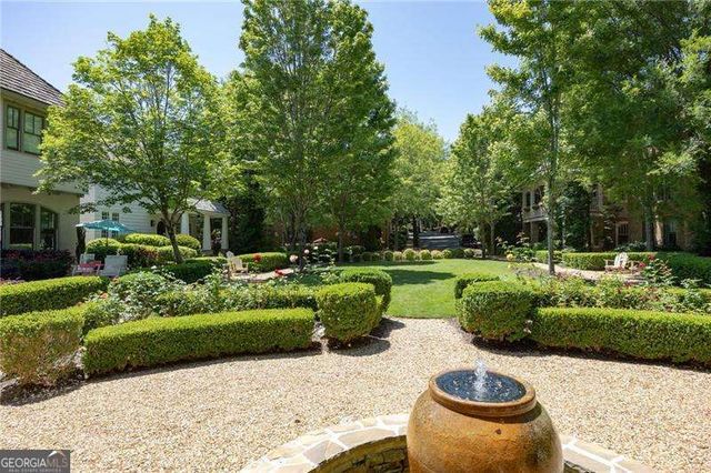 155 Hubbard Road, Woodstock, GA 30188