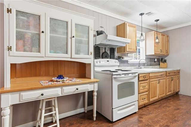 1709 Harrington Road, Ball Ground, GA 30107