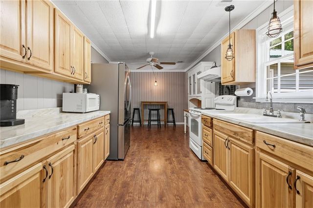 1709 Harrington Road, Ball Ground, GA 30107