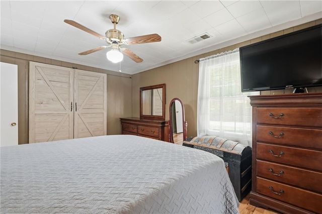 1709 Harrington Road, Ball Ground, GA 30107