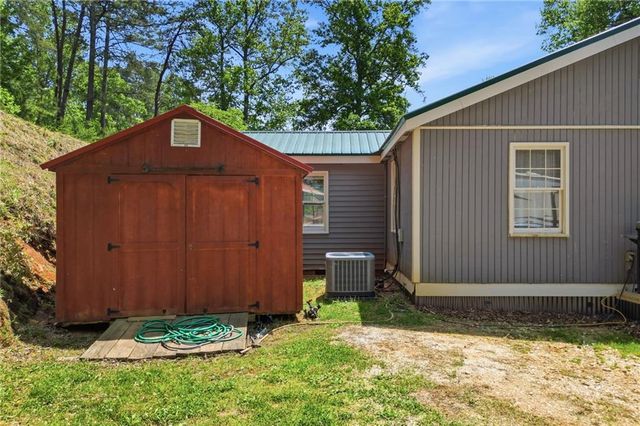 1709 Harrington Road, Ball Ground, GA 30107