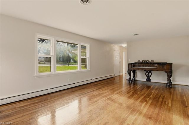 1302 Miller Street, Winston-salem, NC 27103