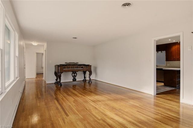 1302 Miller Street, Winston-salem, NC 27103