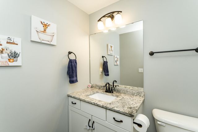 94 5th Avenue SE, Kasson, MN 55944