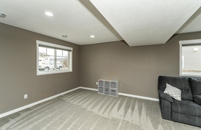 94 5th Avenue SE, Kasson, MN 55944