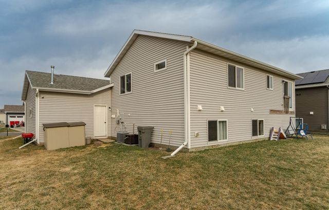 94 5th Avenue SE, Kasson, MN 55944