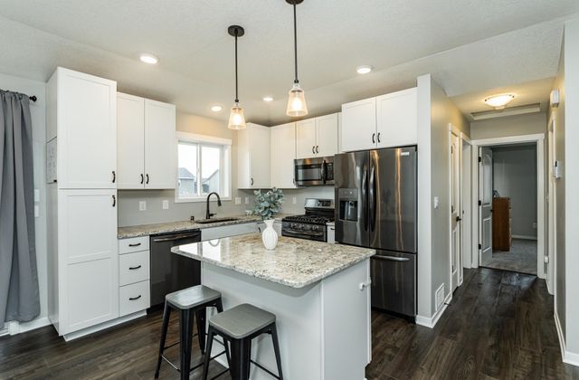 94 5th Avenue SE, Kasson, MN 55944