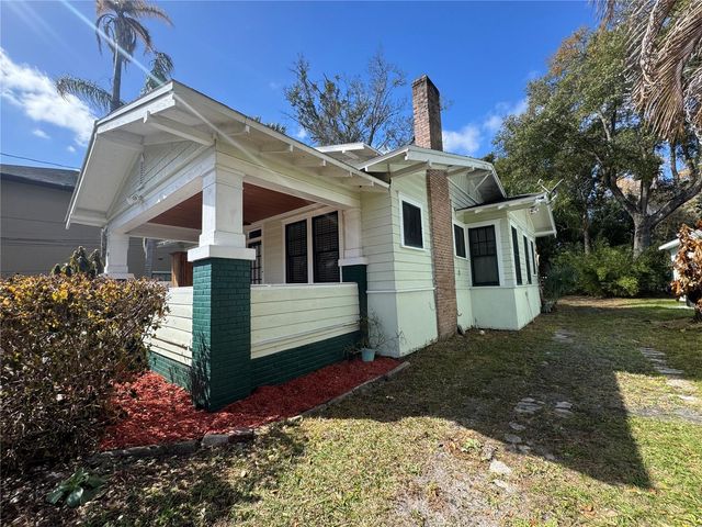 120 S THORNTON AVENUE, Orlando, FL 32801