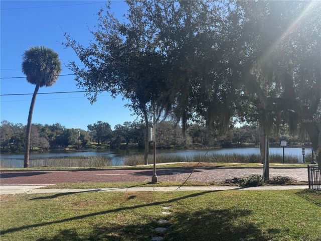 120 S THORNTON AVENUE, Orlando, FL 32801