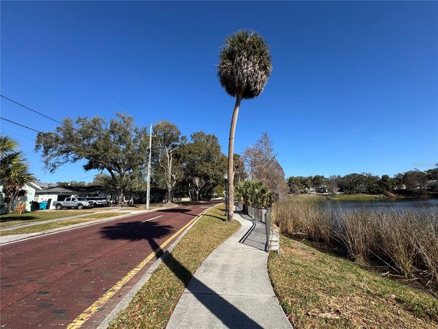 120 S THORNTON AVENUE, Orlando, FL 32801