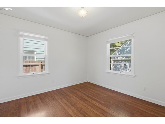 3212 Se 74TH Ave, Portland, OR 97206
