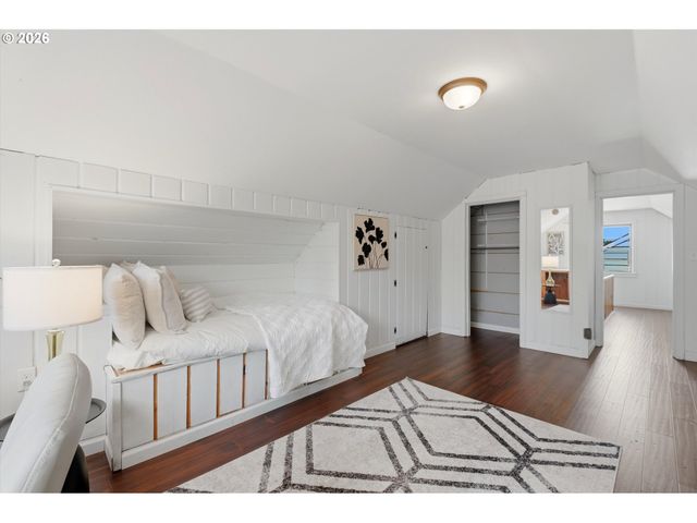 3212 Se 74TH Ave, Portland, OR 97206