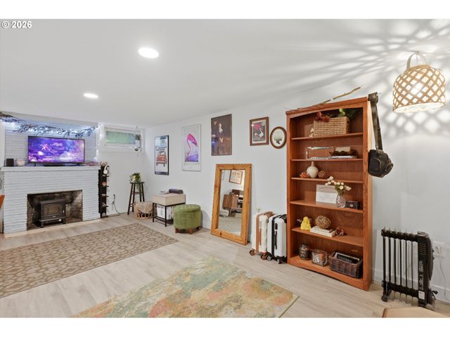 3212 Se 74TH Ave, Portland, OR 97206