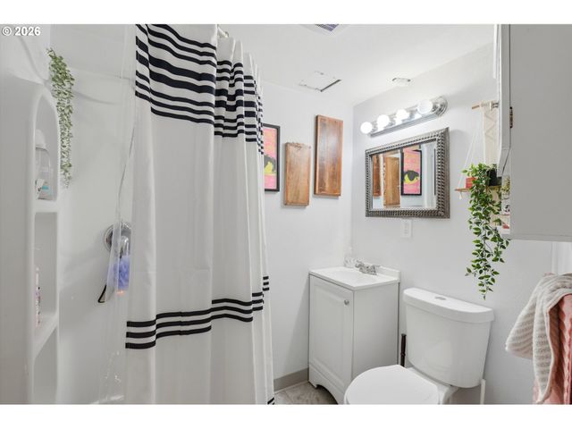 3212 Se 74TH Ave, Portland, OR 97206