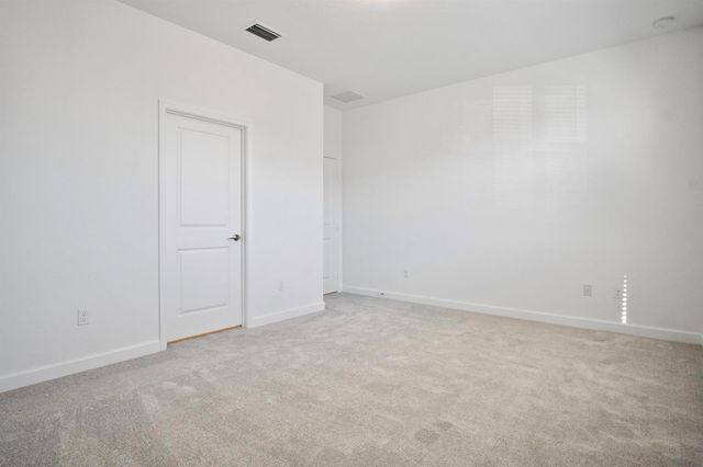 381 SE CROSSOAK Lane, Port St. Lucie, FL 34984