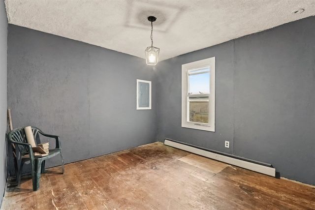 30925 Beverly Road, Romulus, MI 48174