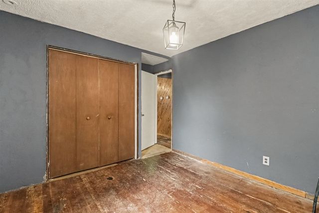 30925 Beverly Road, Romulus, MI 48174