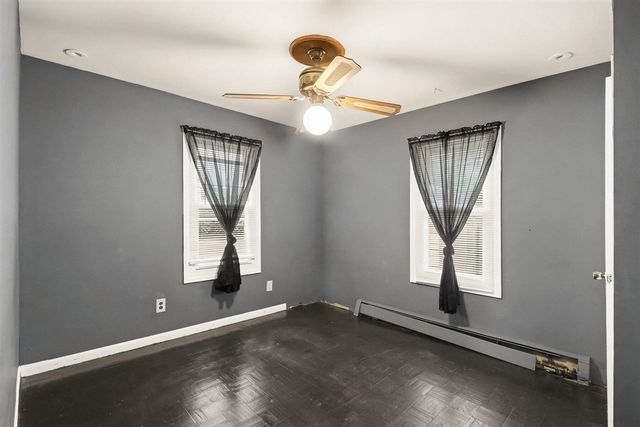 30925 Beverly Road, Romulus, MI 48174