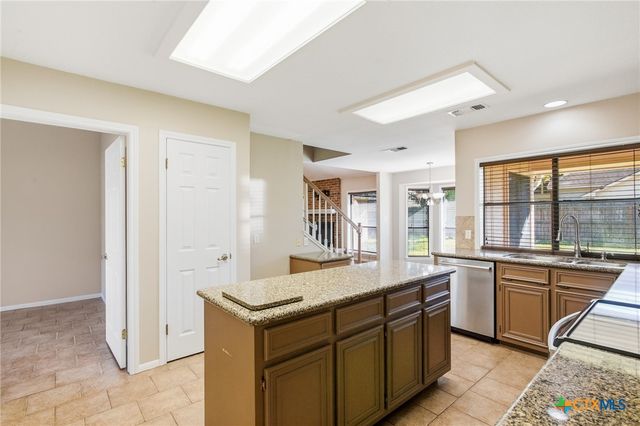 309 Dunbar Drive, Victoria, TX 77904