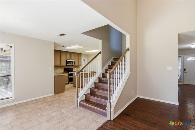 309 Dunbar Drive, Victoria, TX 77904