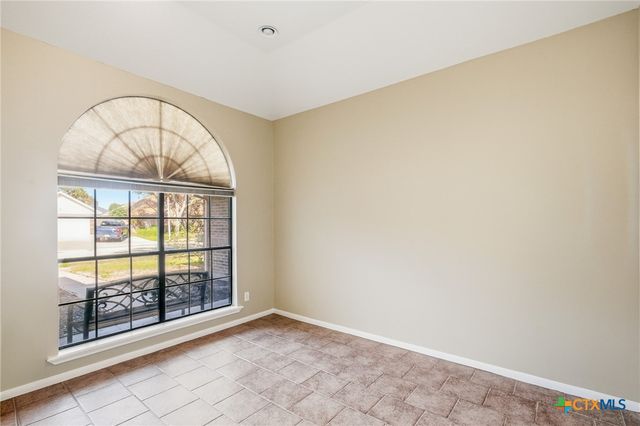 309 Dunbar Drive, Victoria, TX 77904