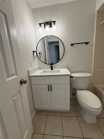 7320 ANSTEAD CIRCLE, Orlando, FL 32810